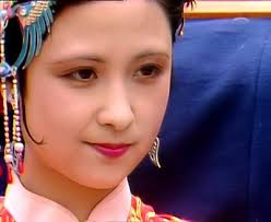 当年惊艳红楼的尤二姐，现在美国活成了这样….