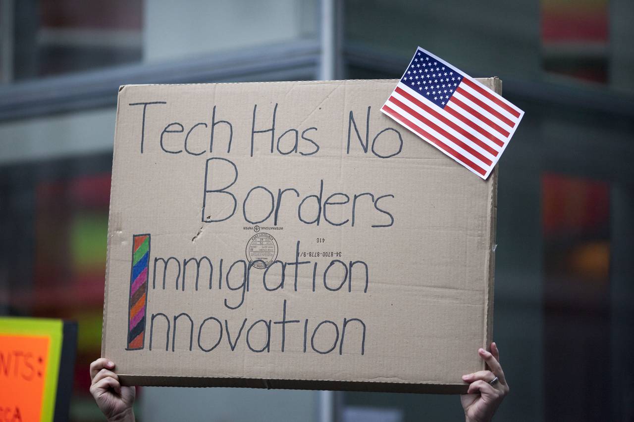 川普政府严审H1B工作签证：四分之一被退回