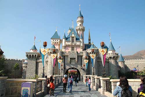 骑摩托迎新年 走雪城看展览 周末活动玩不停！