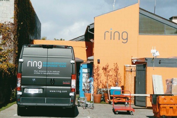 亚马逊并Ring 强攻智慧保全