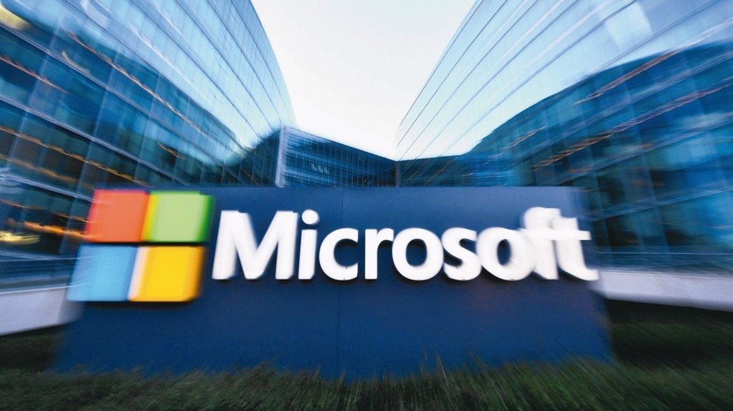 微软CEO挥别过去 Windows重要性降低 股价相挺