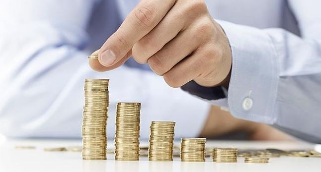 “起码你薪水比实习生高” 华裔怒控英特尔歧视