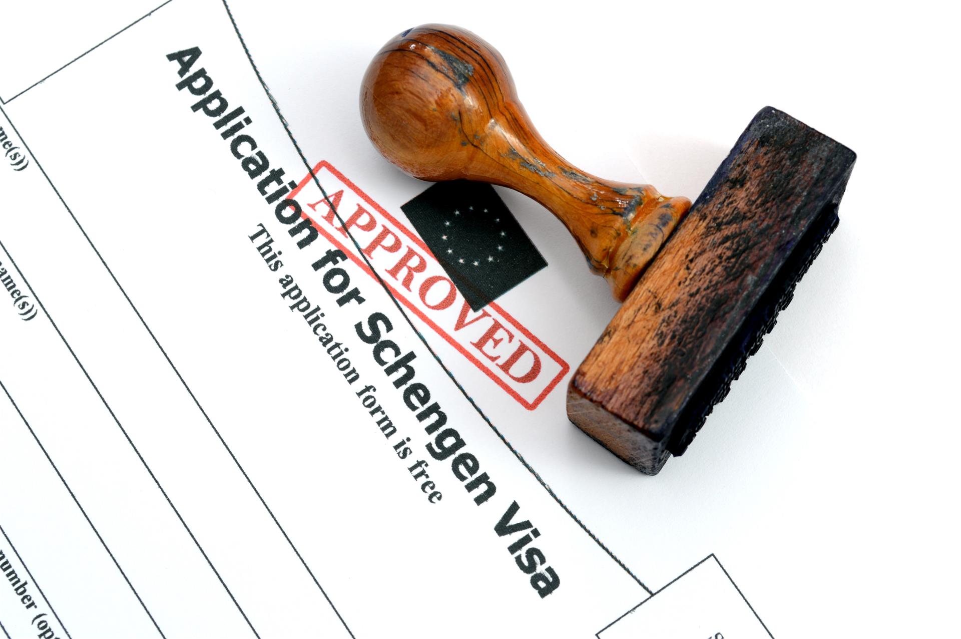 USCIS 宣布已收到6万5千份H-1B签证，达到19年财政年度法定上限！