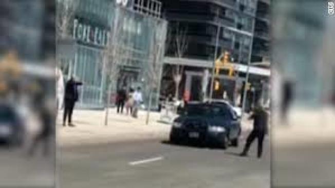 多倫多廂型車衝撞行人事件 華裔警員處理專業