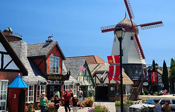 丹麥城Solvang---吃丹麥酥餅、讀安徒生童話 索爾汶北歐風情洋溢