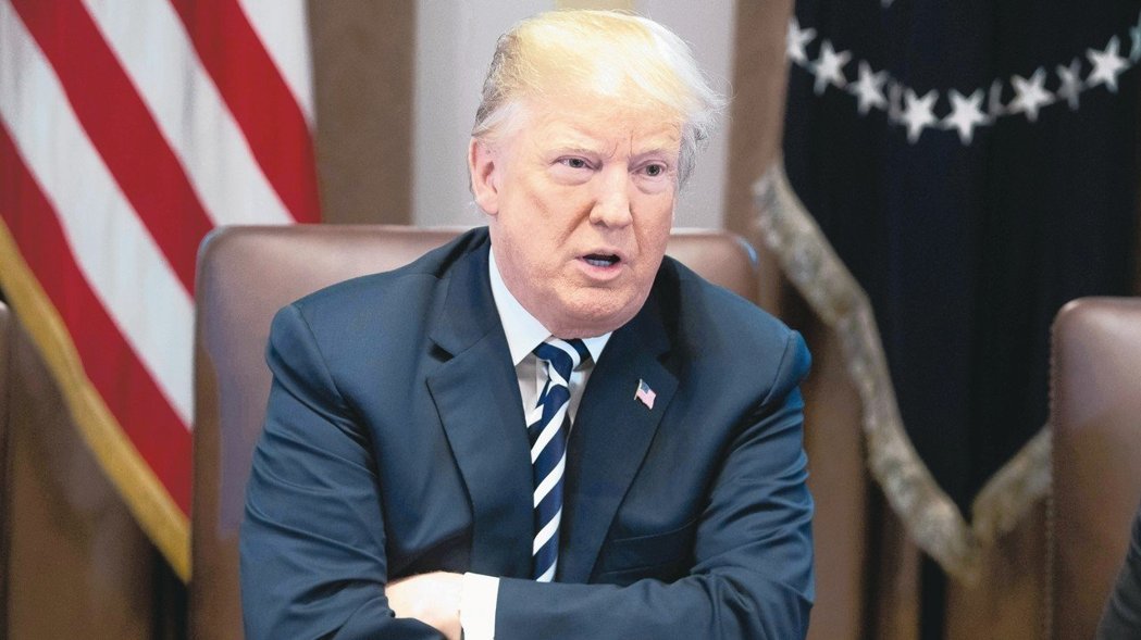 美药厂乱涨价 民怨四起