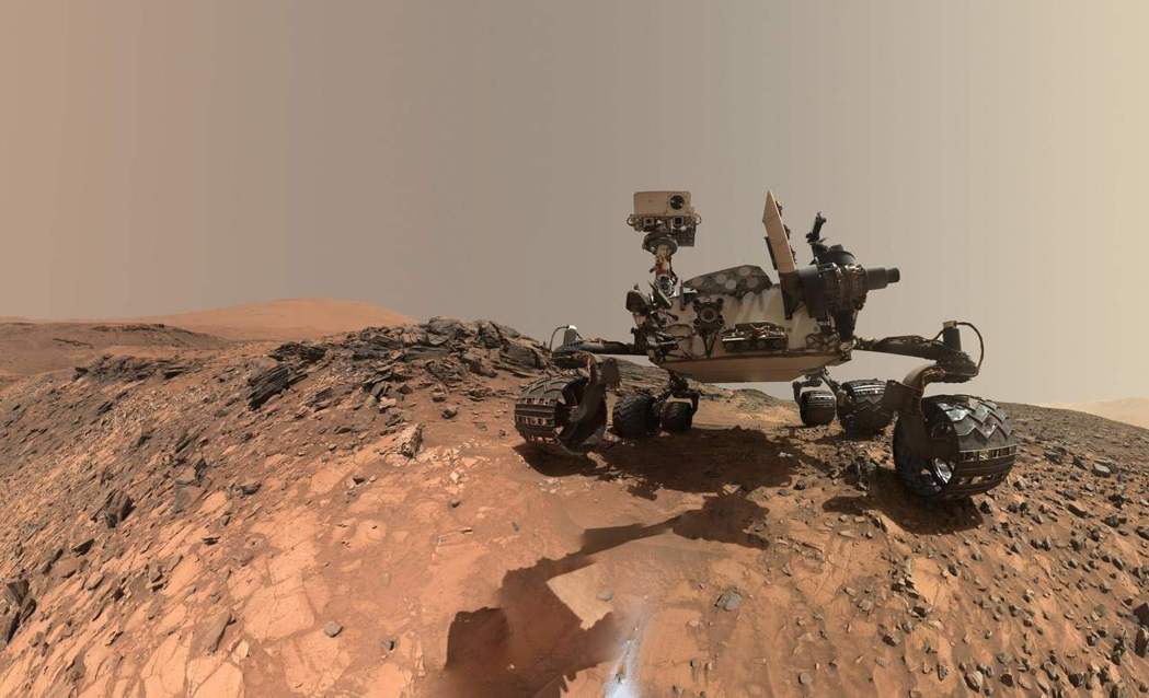 NASA机器人探测火星地表 找到史上最强火星曾孕育生命证据