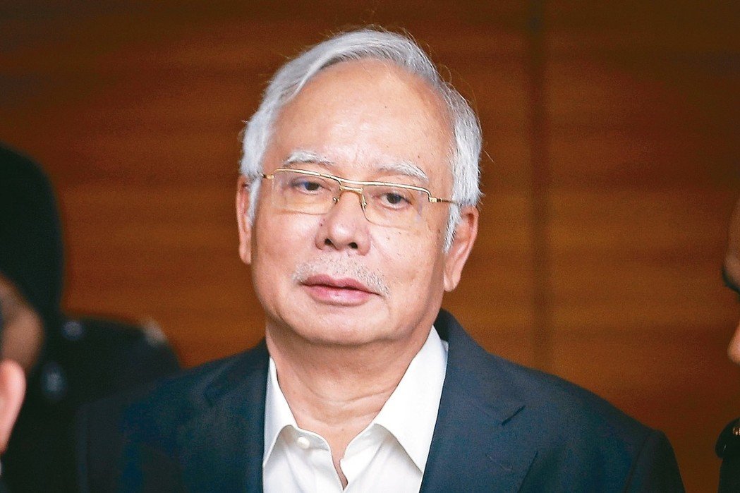 大马前首相纳吉被捕 将出庭面对控