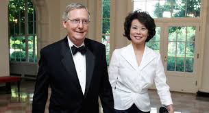 特朗普内阁首位华裔赵小兰：父亲是船王 四姐妹毕业于哈佛
