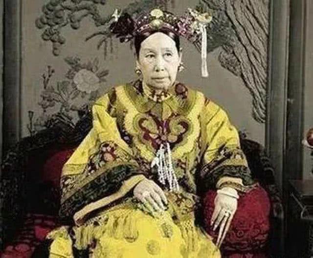 重新审视「老佛爷」慈禧是中国女性主义的先驱？