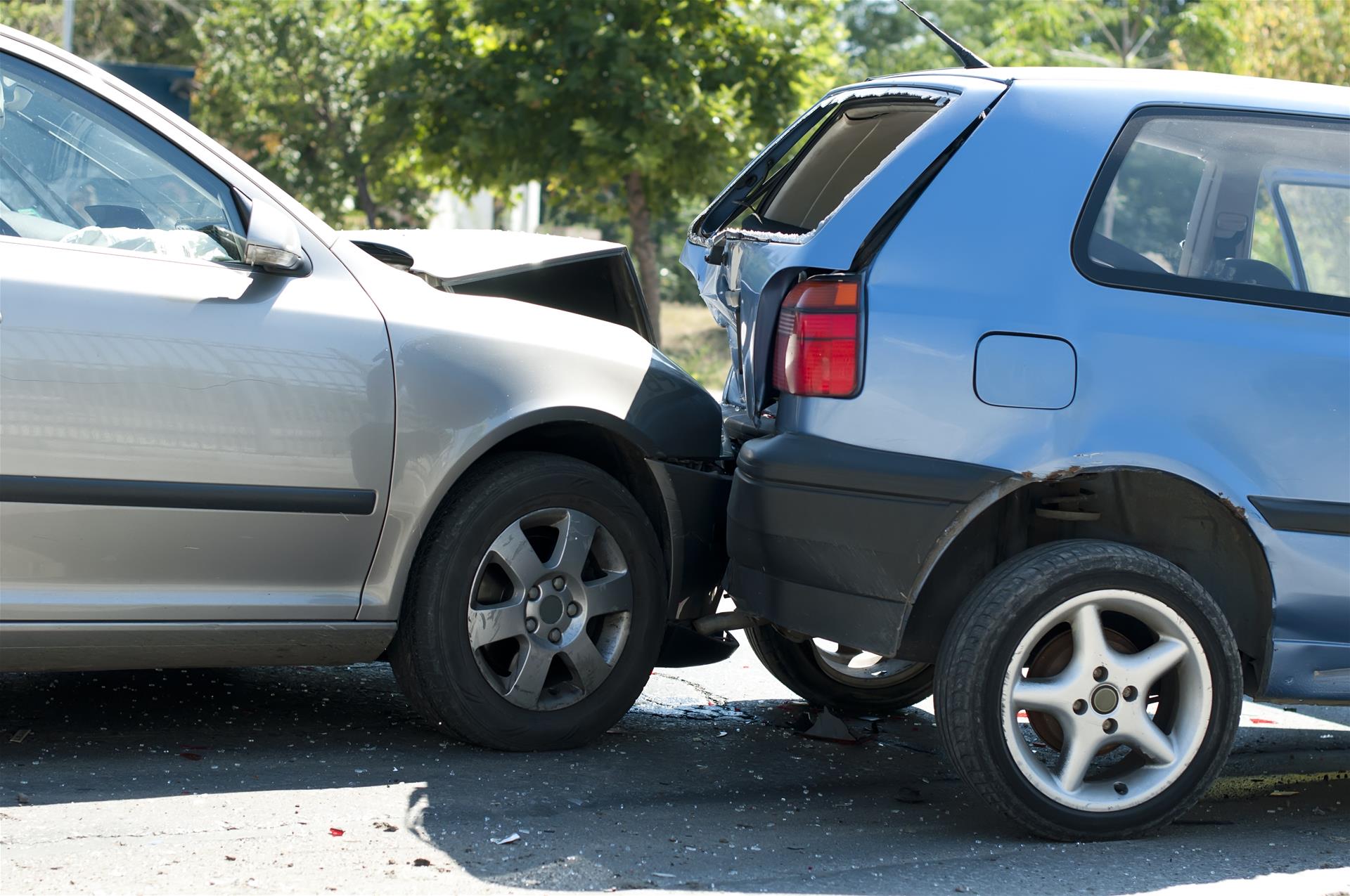 長虹板金集團提醒您，車禍發生時應該怎么辦？