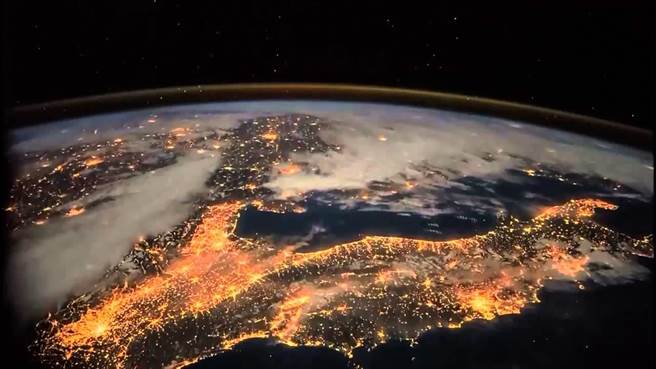寻找外星人的新方向：追查技术指纹