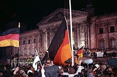 10月3日，是德国统一的国庆日。德国人是怎麽过国庆的？