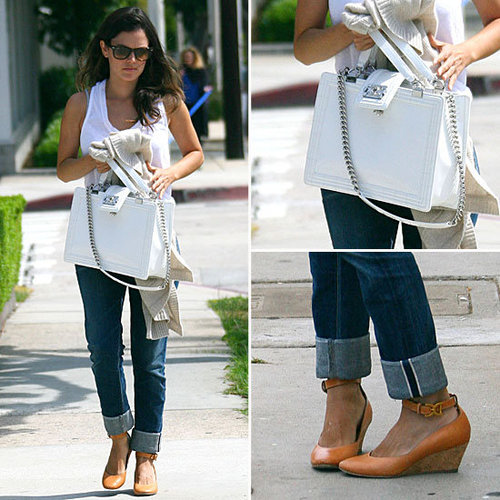 Rachel-Bilson-Reminds-Us-Why-We-Love-Our-White-Tees-Jeans
