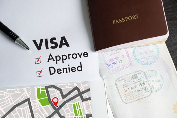 【移民】为什么在美国申请调整身份要特别小心？美中跨境翻譯公證