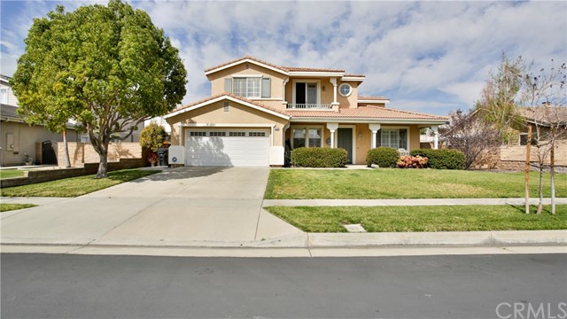 【地產】目前货款利率很低. 欢迎加州居民到拉斯维加斯选购又便宜又好的房子