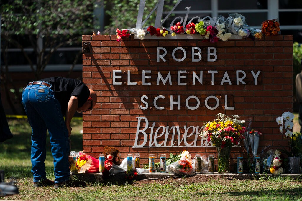 得州校园枪击同日 加州2年级生带枪和弹夹上学