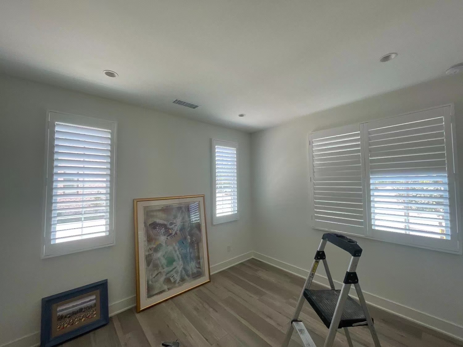 【建築】又一套Irvine 新房 Wood Shutters & Roller Shade安装完成 | EZ curtains 優慶窗簾