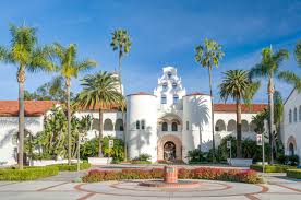 全美最贵大学排行榜出炉 南加州大学上榜
