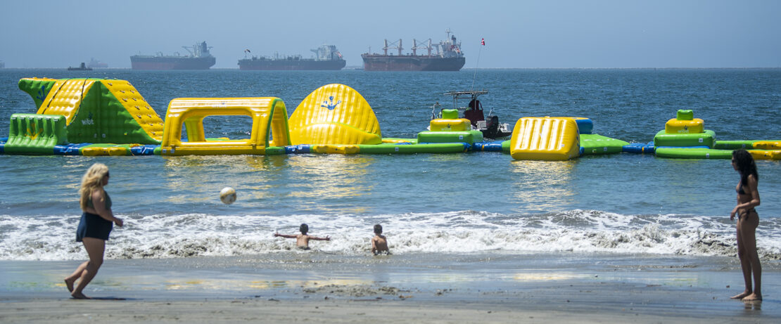 Long beach长滩免费充气水上游乐场6月15正式开放 9月2日截止