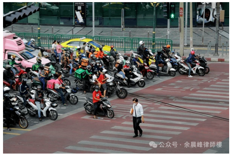 【法律】行人和騎自行車者如何加強道路上的存在感 | 余晨峰律師樓