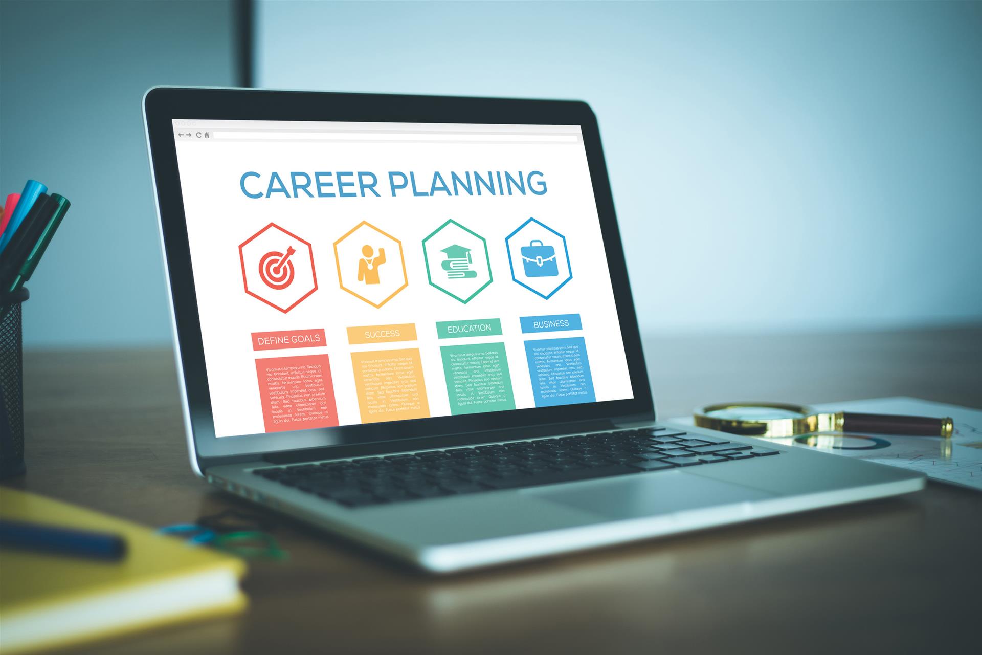 【職涯規劃】從裁員到再出發，美國熟齡工作者如何走出職涯第二曲線？