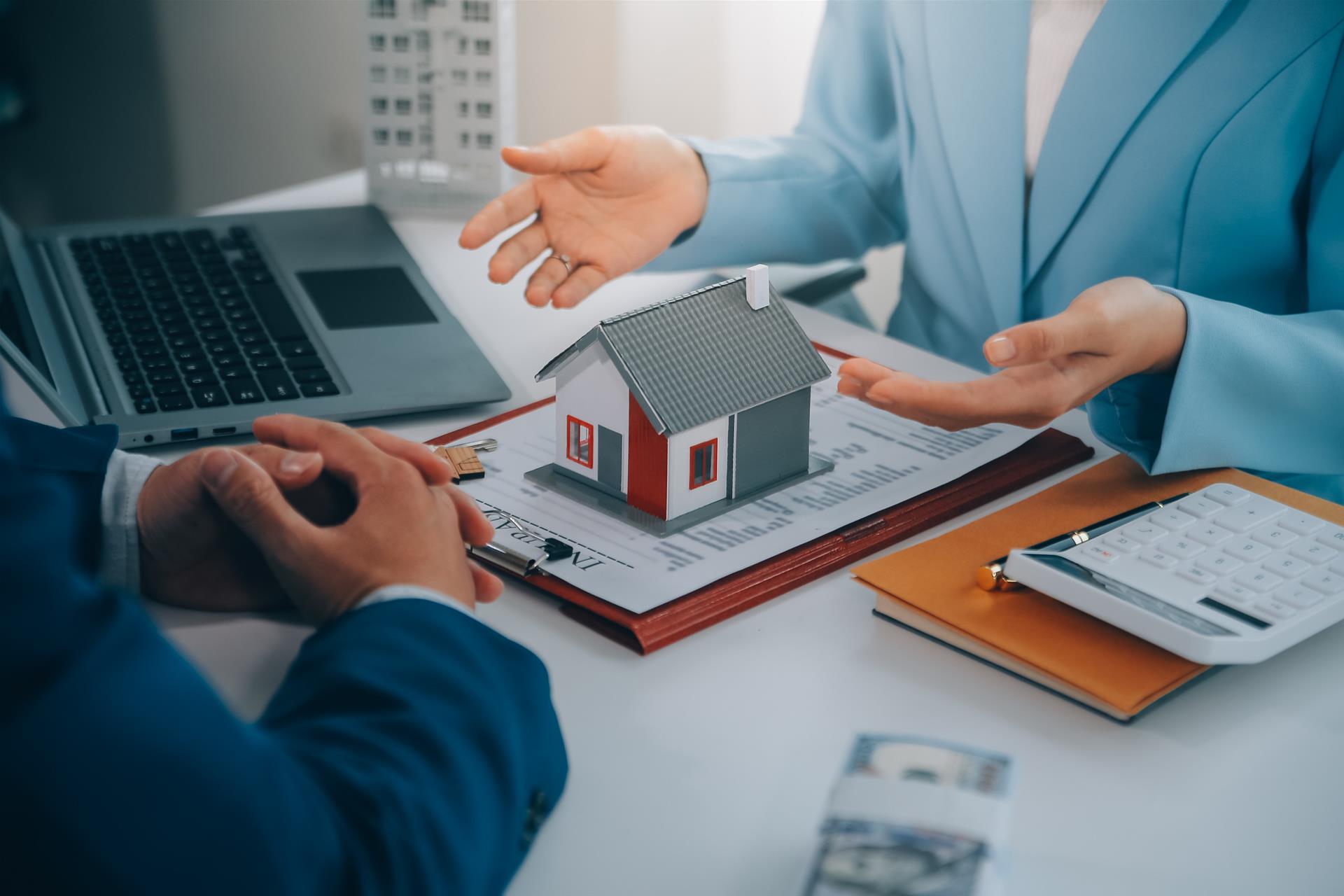 【房市拖累】高盛警告：房市將拖累美國下半年經濟成長