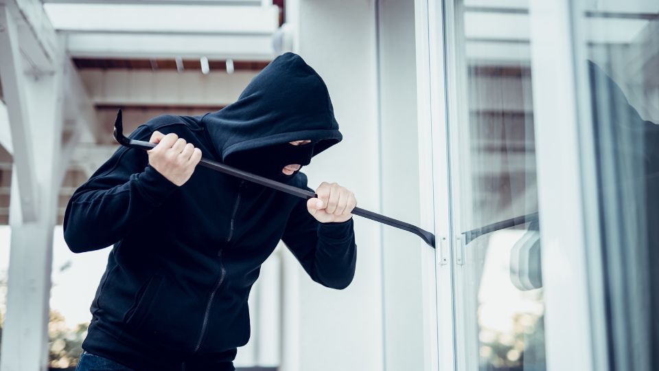 ⭐【邓洪説法】疏失安管與暴力犯罪：追究物業所有人的責任 |  Deng Law Center