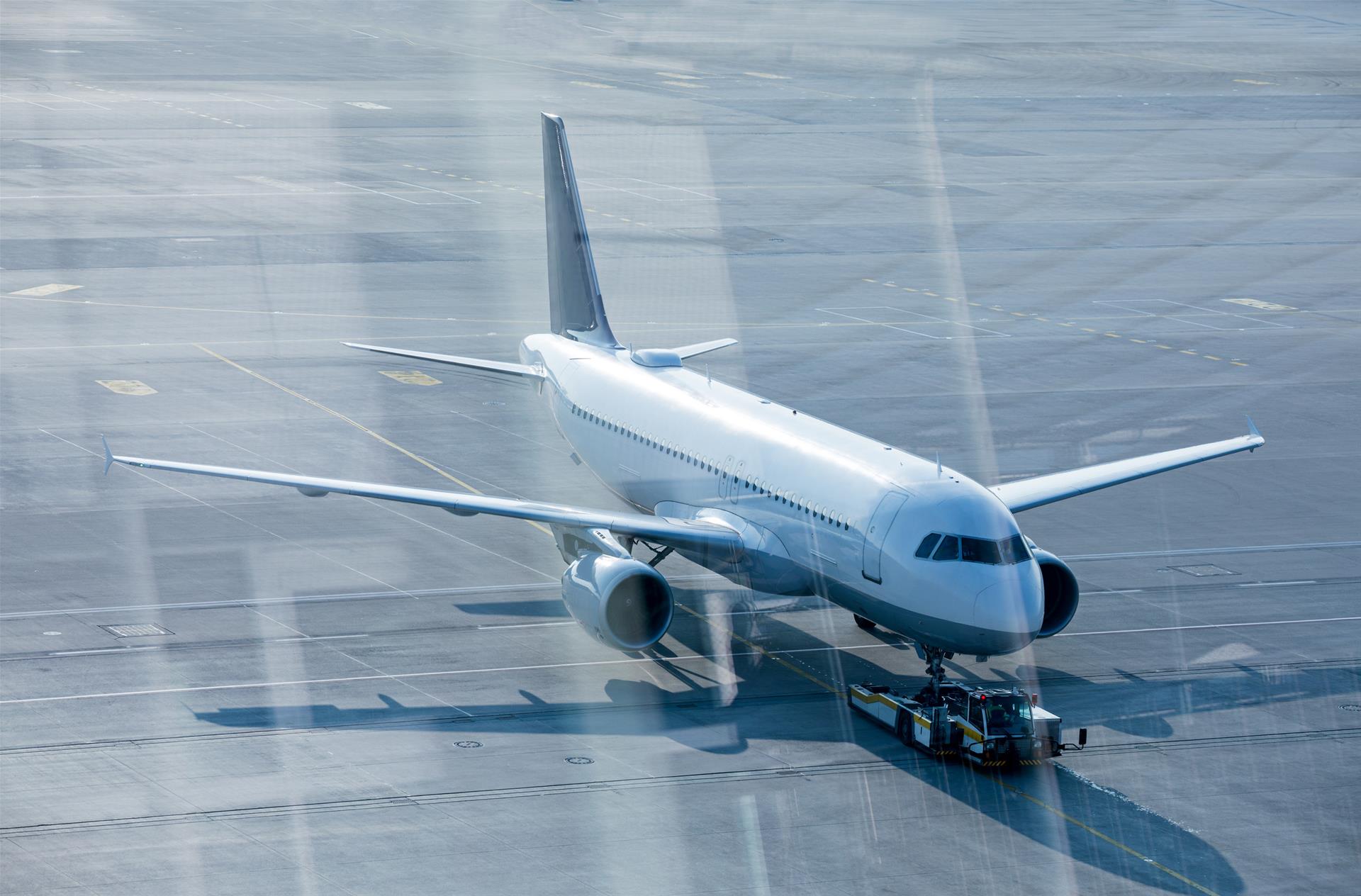 LAX等加州五大机场将减少航班，或影响1800架次/天