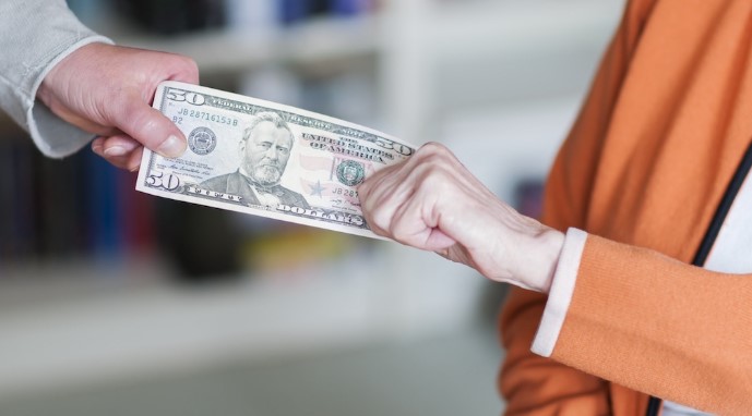 【法律】夫妻一条心，谁管钱都行？ | 劉美芳律師事務所