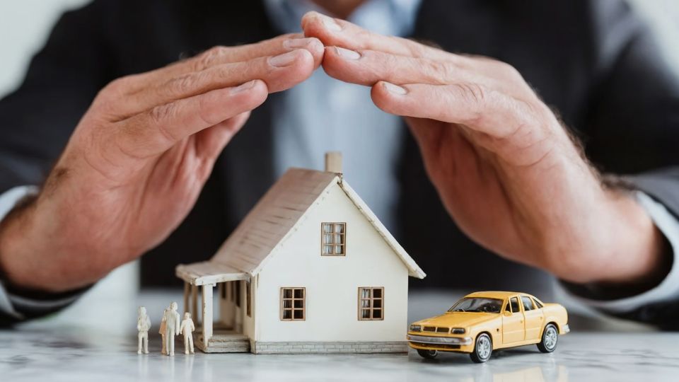 ⭐【邓洪説法】无保险/不足额保险驾驶人理赔（UMC/UIM）：在肇事方仅有15/30/5最低保单时如何保护自身权益 |  Deng Law Center