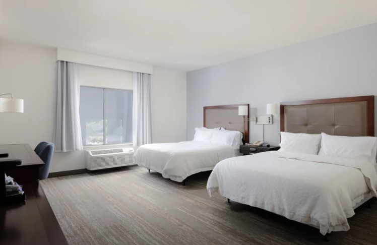 【建筑】酒店案例｜希尔顿旗下Hampton Inn焕新记｜骅美建筑装修