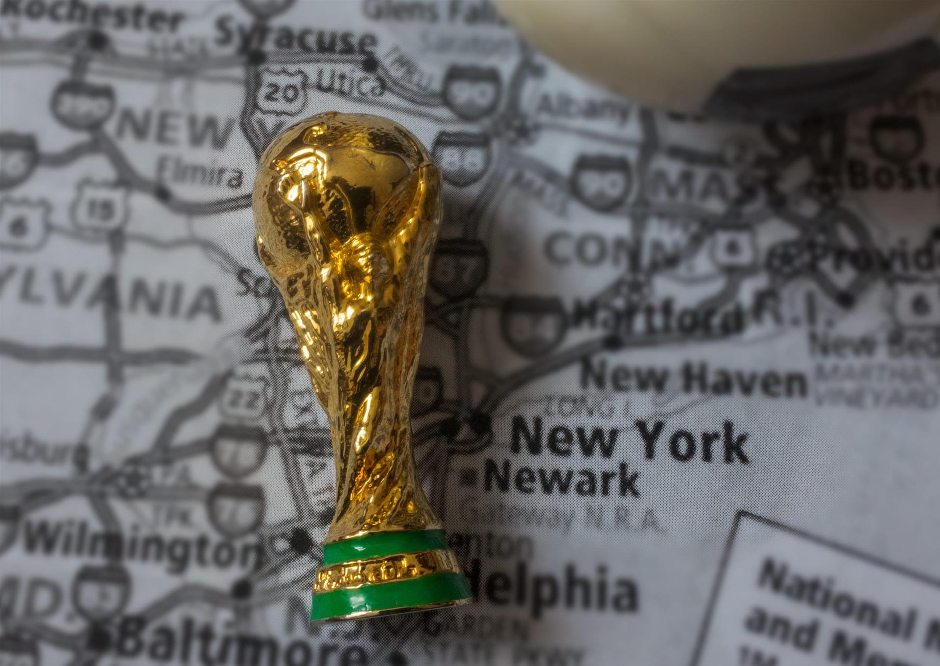 如果足球巨星梅西和C羅同時申請哈佛大學，誰會被優先錄取？｜ACI教育直通车｜ACI南加州学院