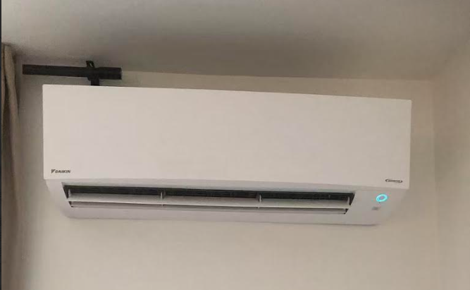 【空調安裝】🌿 Ahead AC工作分享｜完成 2 噸 DAIKIN 大金分體空調安裝，大金空调有哪些优势？ | LENNOX空調安裝維修