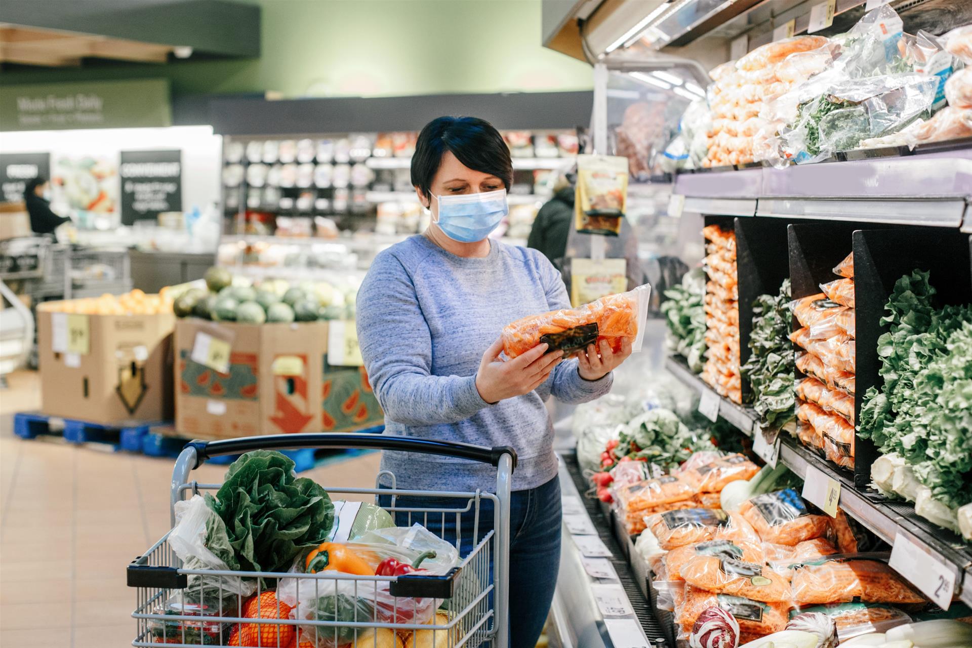 100美元买不到多少东西！美国食品价格5年暴涨33%