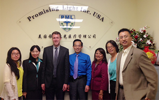 UCLA医疗中心国际部主任Micheal Burke一行访问美国希望之光医疗中心